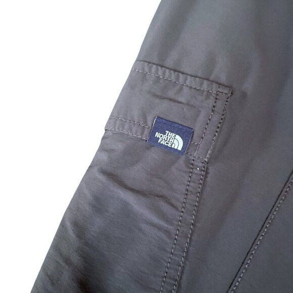 The North Face Womens Sheltay Pant Sz 10 Gray Hiking Jogger Cargo Pull On Nylon - Picture 6 of 7